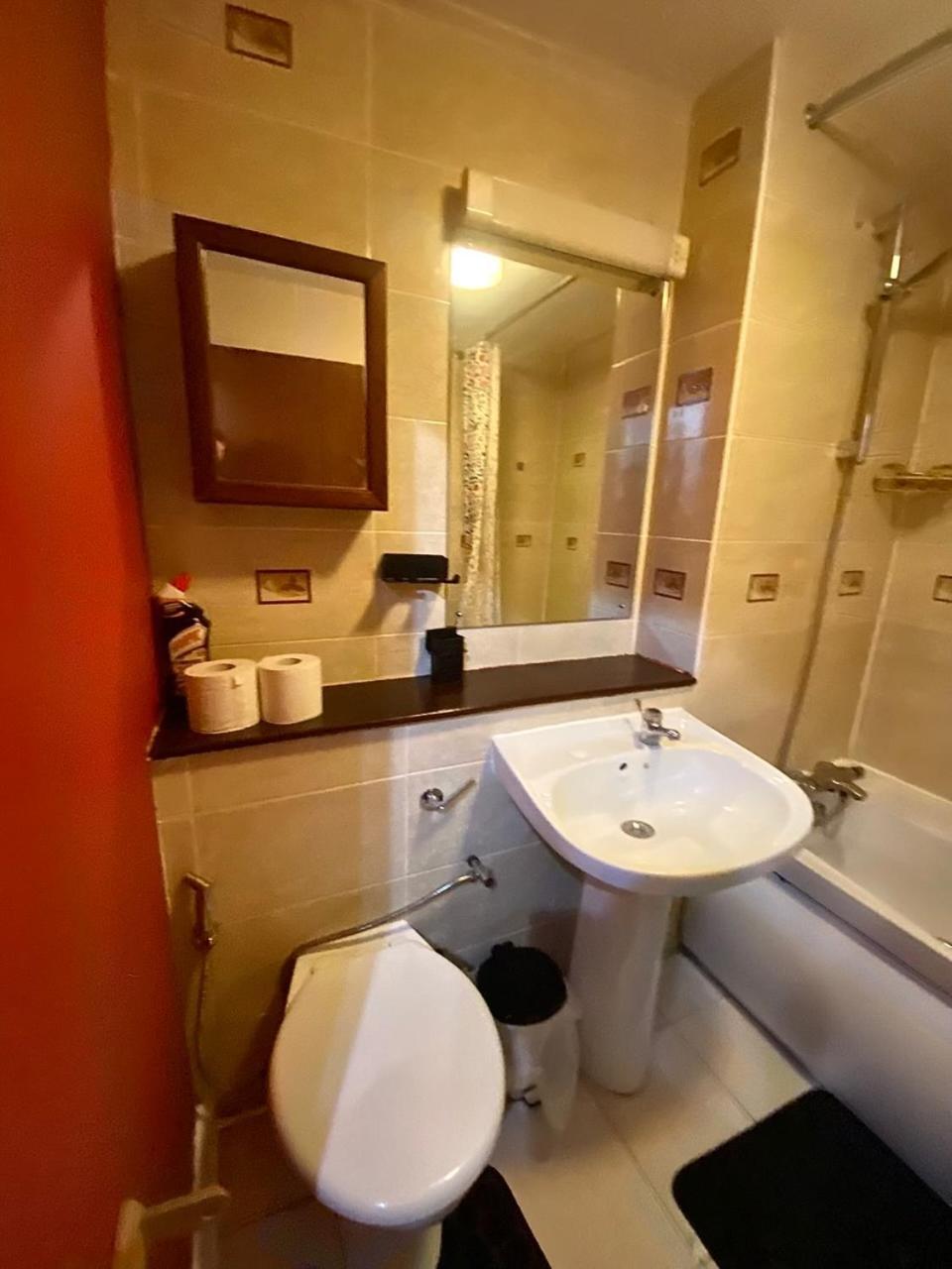 Stunning 2 Bedroom With Garden Sleep 6 ロンドン エクステリア 写真