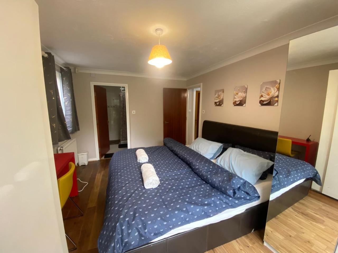 Stunning 2 Bedroom With Garden Sleep 6 ロンドン エクステリア 写真