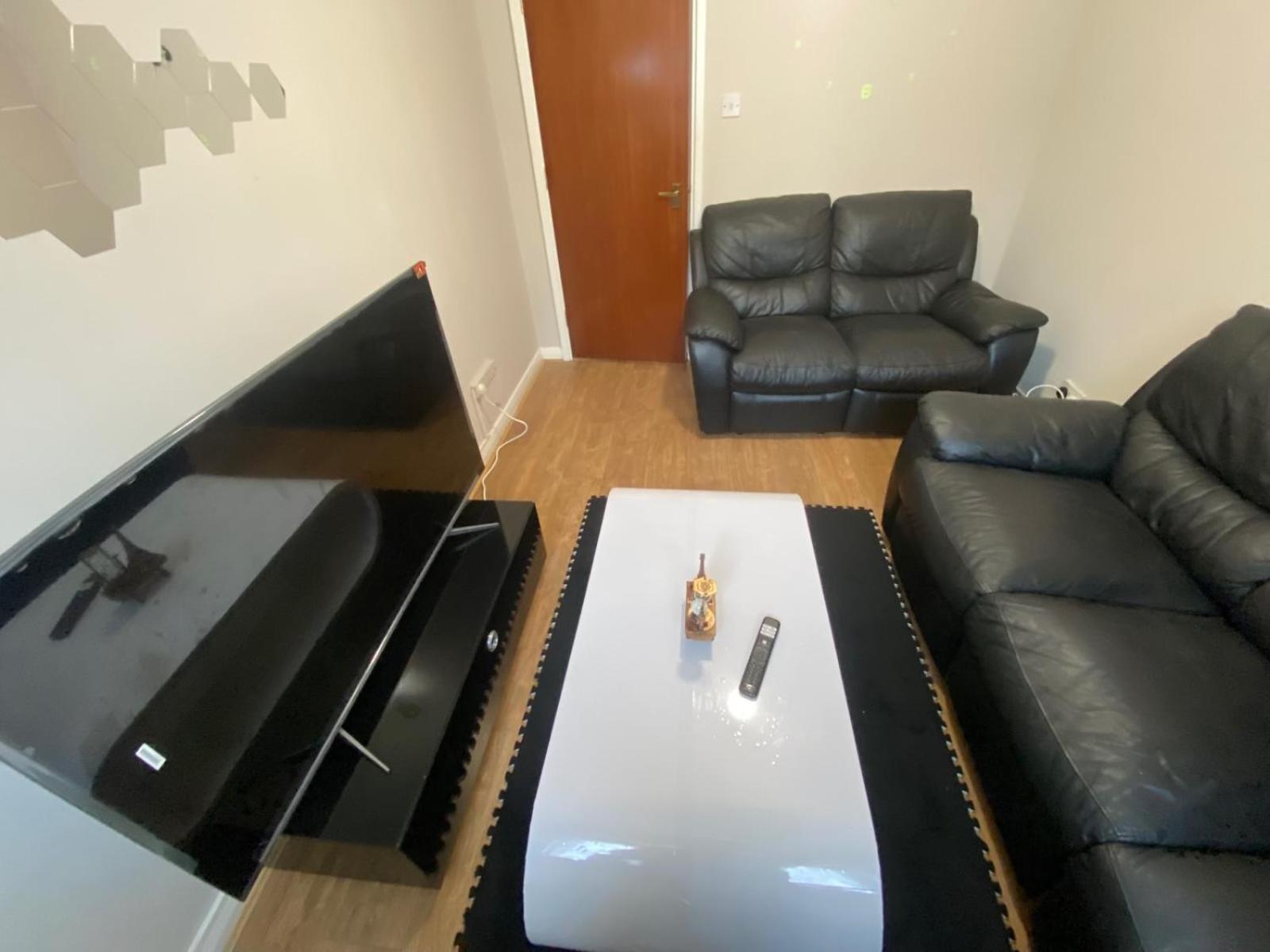 Stunning 2 Bedroom With Garden Sleep 6 ロンドン エクステリア 写真