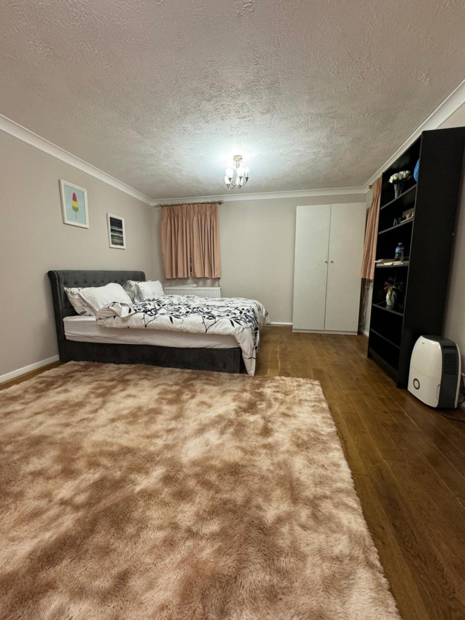 Stunning 2 Bedroom With Garden Sleep 6 ロンドン エクステリア 写真